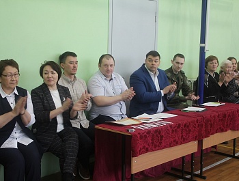                         С  Днем защитника Отечества!